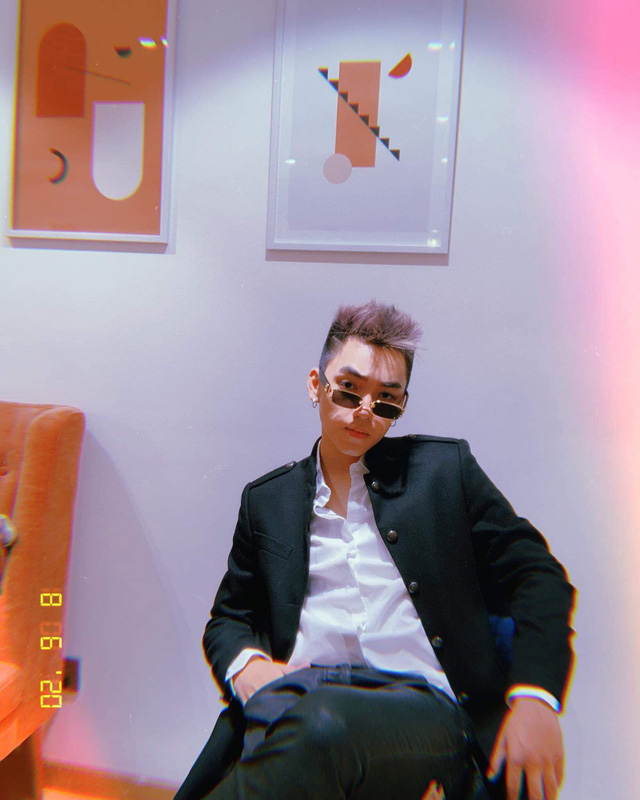 Từng thử sức Kpop, nam chính 'Lối nhỏ vào đời' sở hữu vẻ lãng tử - Ảnh 8. Từng thử sức Kpop, nam chính 'Lối nhỏ vào đời' sở hữu vẻ lãng tử - Ảnh 8.