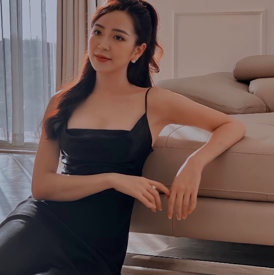 Sắc vóc nuột nà của Kim Oanh - người tình Phan Anh "Lối nhỏ vào đời" - Ảnh 6. Sắc vóc nuột nà của Kim Oanh - người tình Phan Anh "Lối nhỏ vào đời" - Ảnh 6.