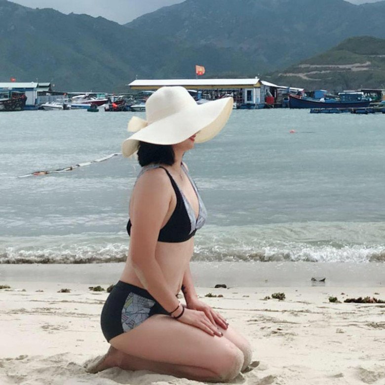 Hoa khôi bóng chuyền Kim Huệ khoe sắc với đồ bơi gây sốt - Ảnh 6. Hoa khôi bóng chuyền Kim Huệ khoe sắc với đồ bơi gây sốt - Ảnh 6.